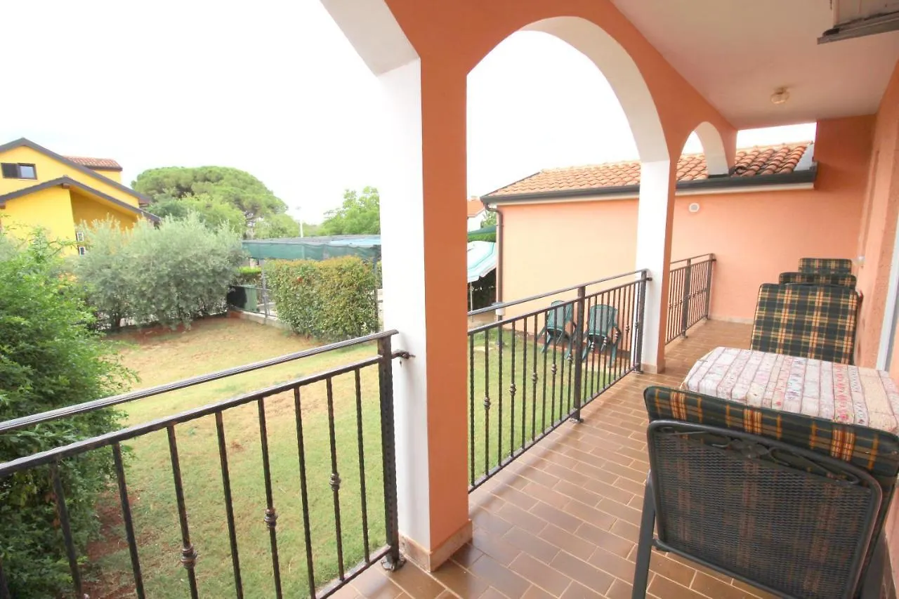 Irena Ap4 Apartment Novigrad