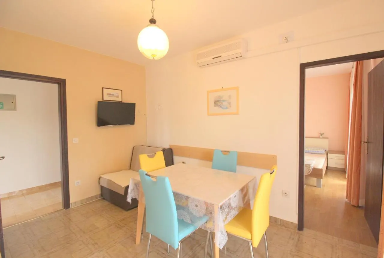 Irena Ap4 Apartment Novigrad